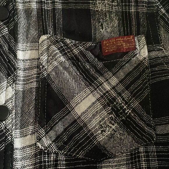 74AMK Boys Distressed Black & White Plaid Button Down Shirt - Picture 2 of 6